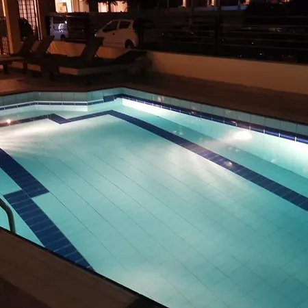 Aris Apart-hotel 2*