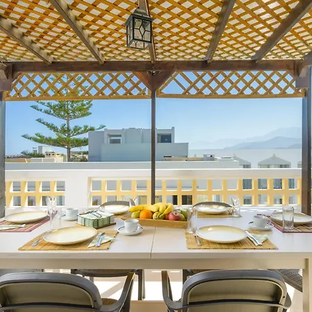 Apart-hotel Aris 2*