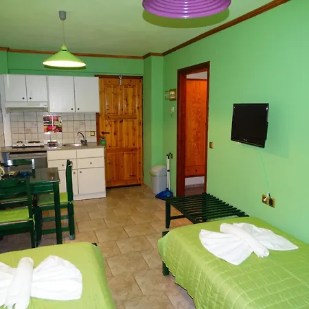 Aris Apart-hotel 2*
