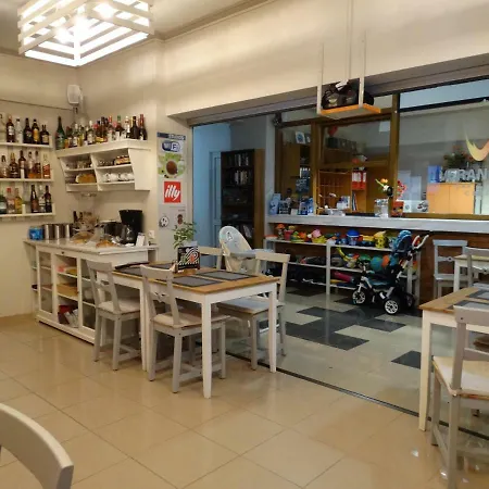 Aris Apart-hotel Hersonissos (Crete)